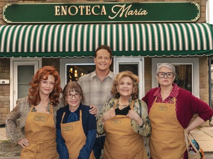 “Nonnas” – Served Fresh on Netflix